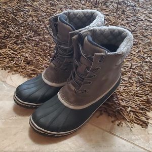 Sorel Slimpack II Boots.